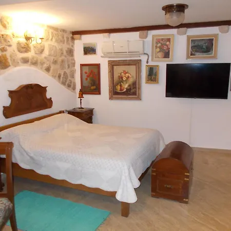 Apartmán Kapo Authentic Old Town *