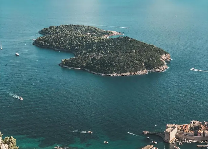 Kapo Authentic Old Town 아파트